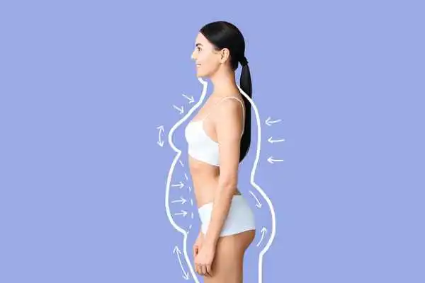image of woman experiencing fat reduction treatment Telford